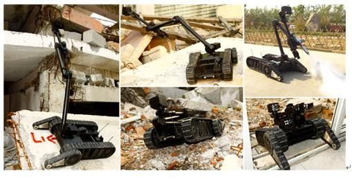 ER3 EOD Bomb Disarming Robot , Flexible Explosive Bomb Diffusing Robot