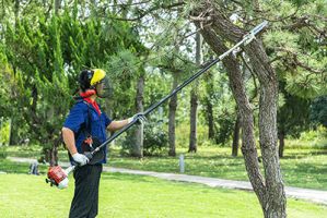 Telescopic length Pole Saw Convenient and easy to carry