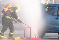 Underbody cooling device for new energy vehicles (receptacle type)